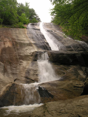 ../images/09_stonemtfallsbottom.jpg