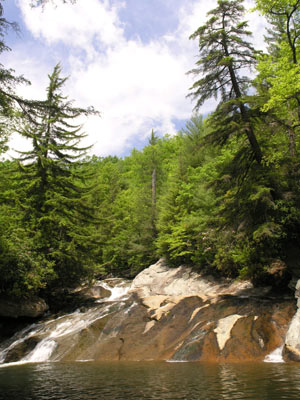 ../images/44_uppercreekfalls.jpg