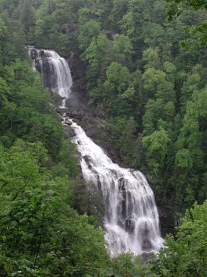 ../images/08_whitewater_falls.jpg