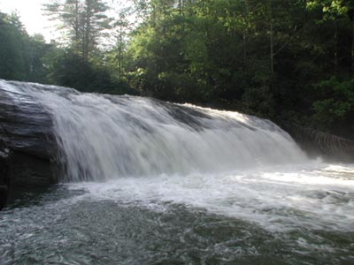 ../images/12_turtleback_falls.jpg