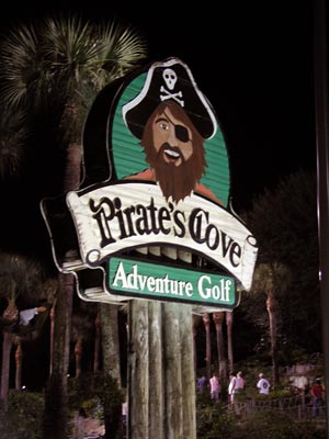 ../images/02_pirates_cove.jpg