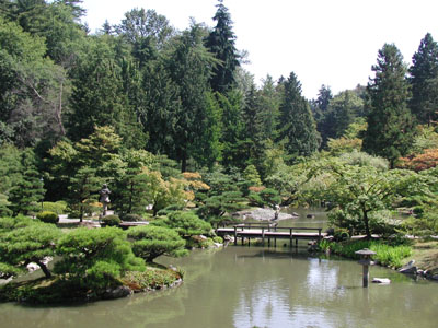 ../images/72_japanese_garden_east.jpg