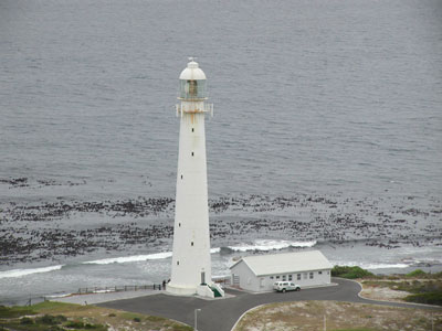 ../images/01_kommetjie_lighthouse.jpg