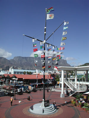 ../images/03_waterfront_flags.jpg